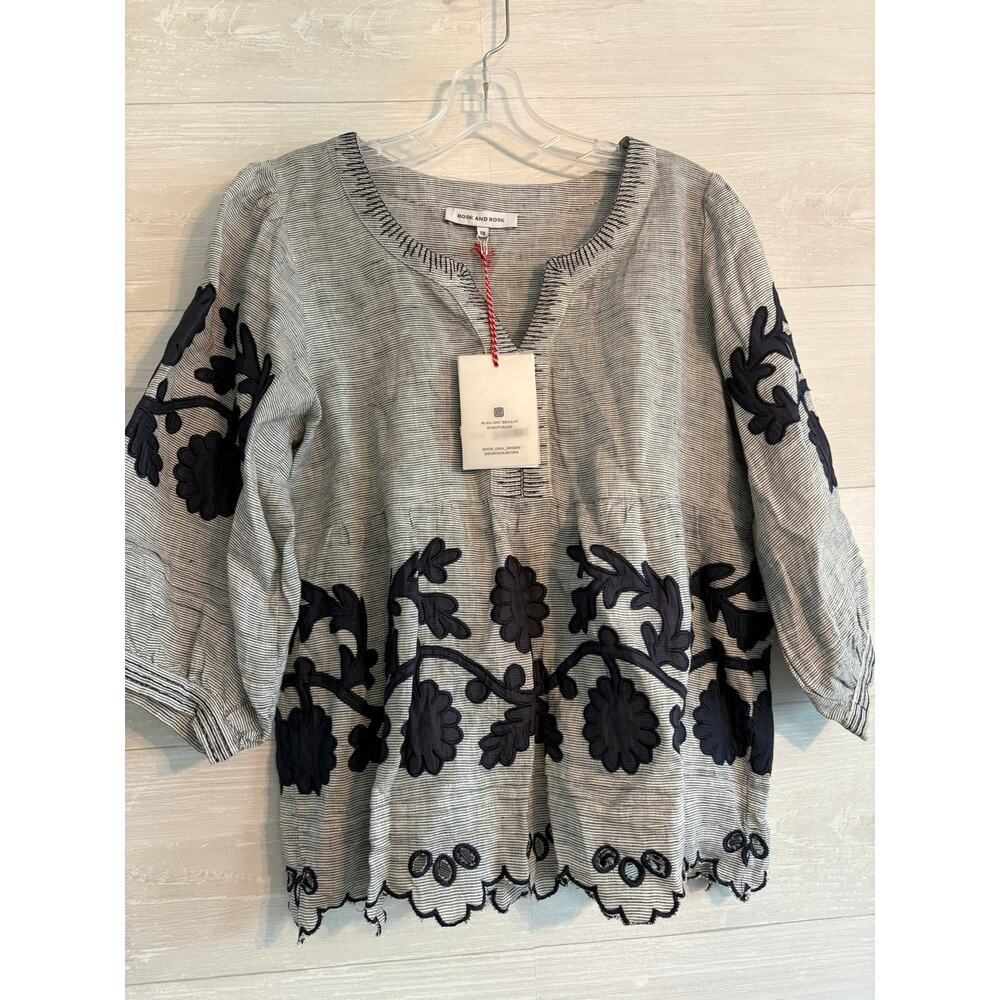 Rose & Rose Kitt Charcoal Trellis Applique Baloon Sleeve Top - Picture 2 of 8